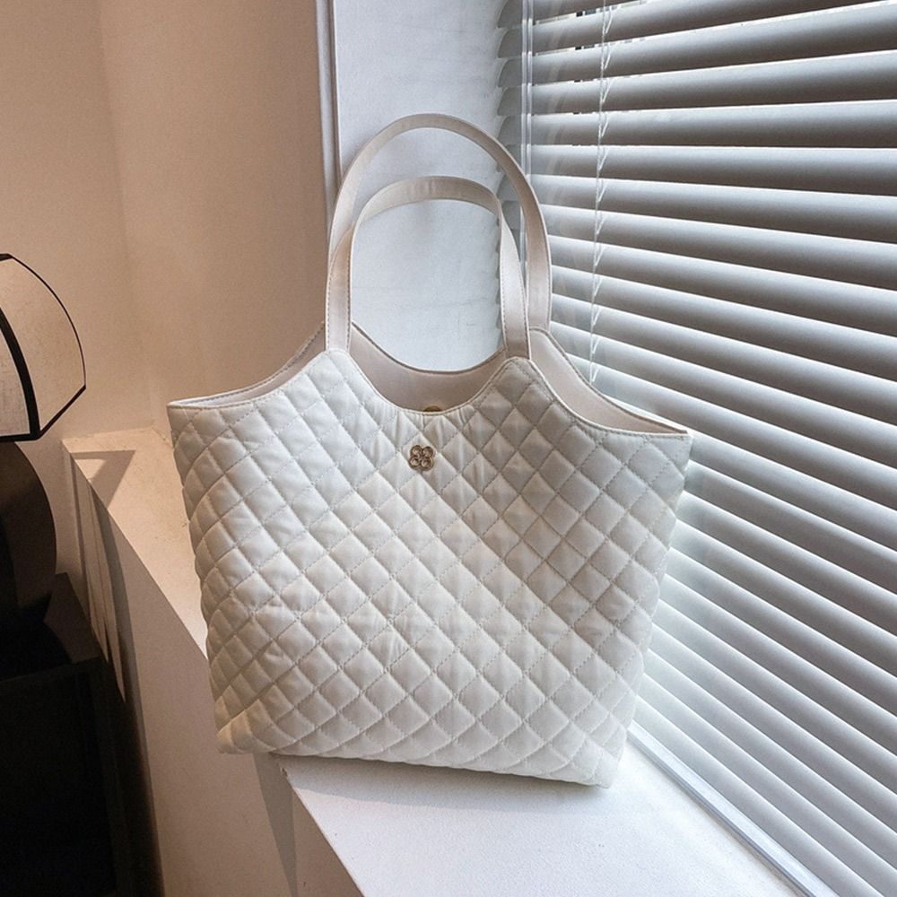 حقائب مبطنة تحت الإبط ، حقائب  - مراجعة Luxury Quilted Bags وسعره