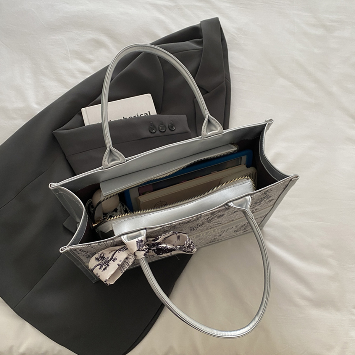 حقيبة يد نسائية فاخرة وأنيقة م - مراجعة Luxury Bag Collection وسعره