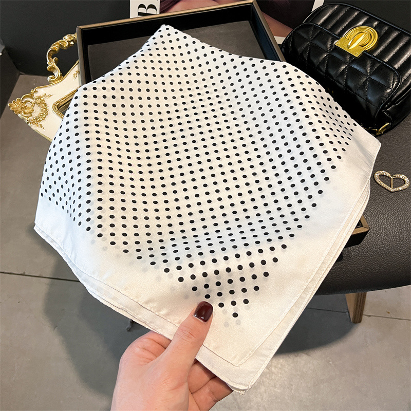 أوشحة مطبوعة جديدة فاخرة وشاح  - مراجعة Discount Luxury Bags وسعره