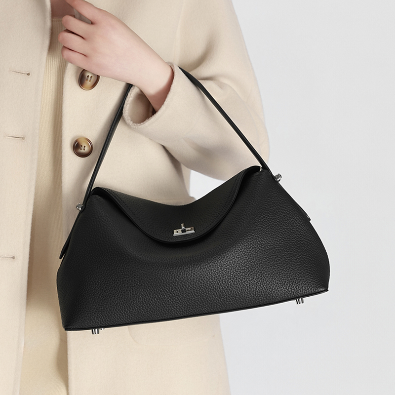 حقيبة يد نسائية من الجلد الطبي - مراجعة Luxury Bags Big وسعره