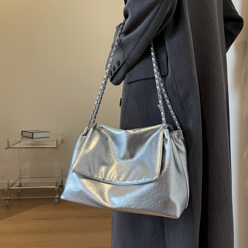 حقيبة يد أنيقة من الجلد الناعم - مراجعة Luxury Quilted Bags وسعره