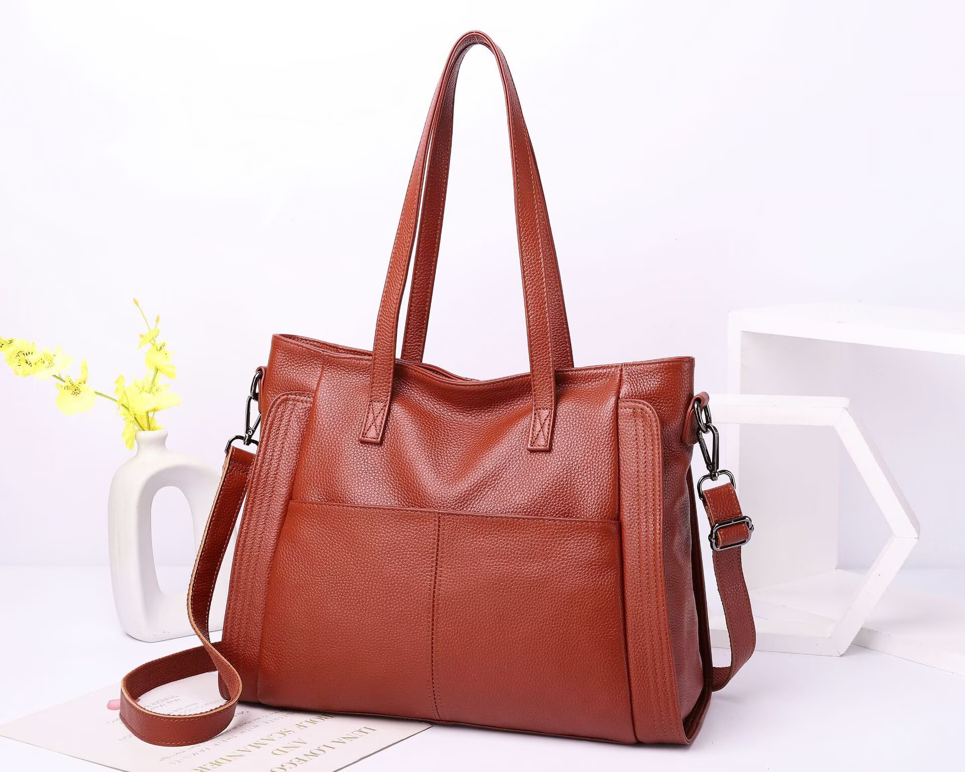 حقائب يد كبيرة السعة، حقيبة نس - مراجعة Luxury Bags Big وسعره