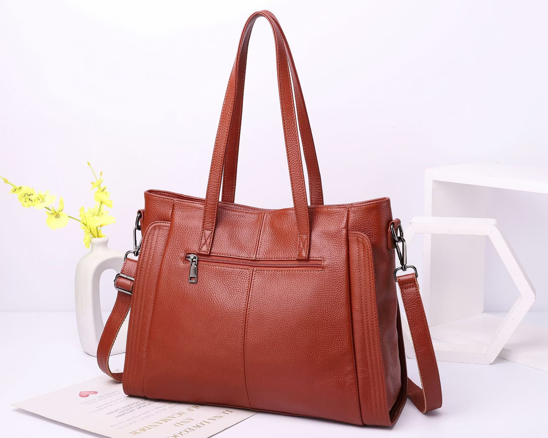 حقائب يد كبيرة السعة، حقيبة نس - مراجعة Luxury Bags Big وسعره