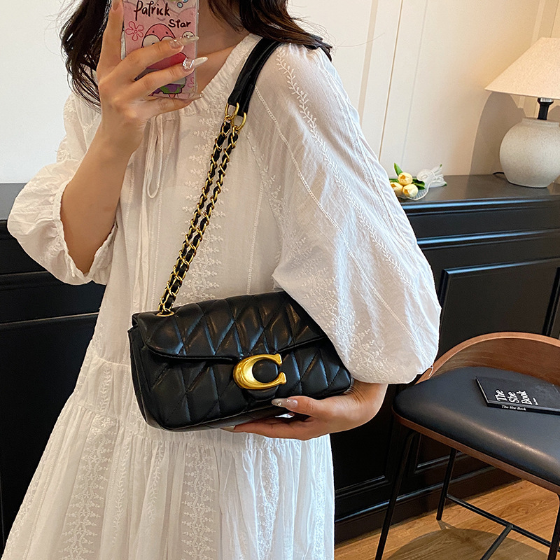 حقيبة كتف نسائية من الجلد المب - مراجعة Luxury Quilted Bags وسعره