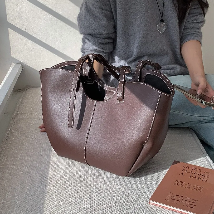 حقيبة يد نسائية كلاسيكية ذات س - مراجعة Luxury Bags Big وسعره