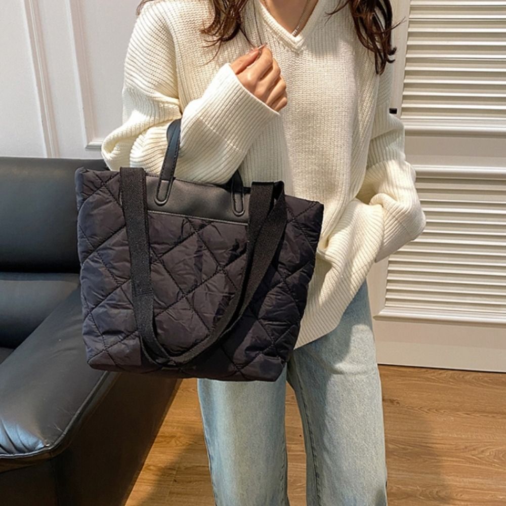 حقيبة يد فاخرة مبطنة بسحاب، حق - مراجعة Luxury Quilted Bags وسعره